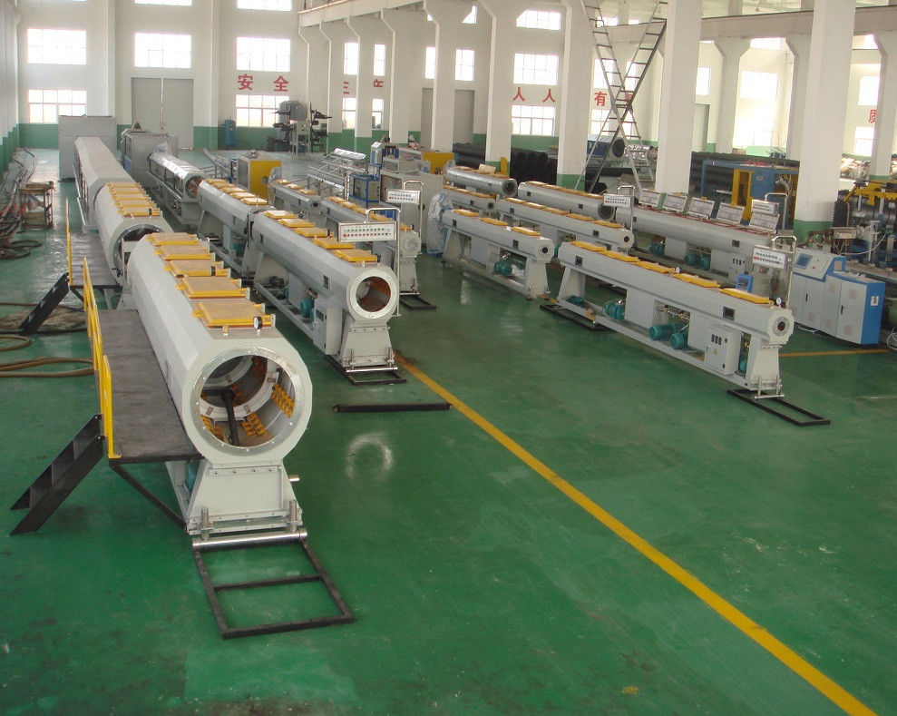 Water Supply PVC Pipe Production Line , 60250KW PVC Pipe Extrusion Machine