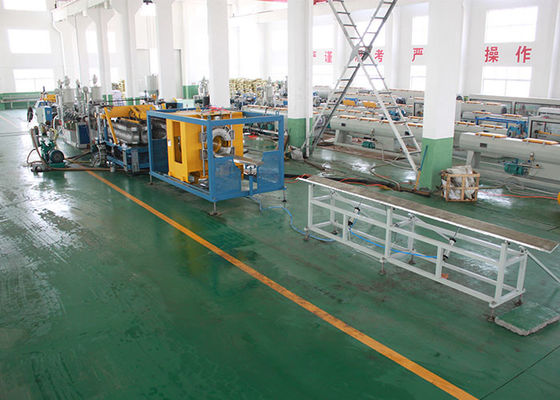 Multifunctional 65mm Screw Corrugated Pipe Extruder Ceramic Heating