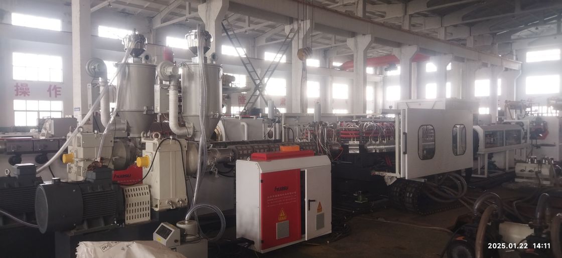 Automatic Double Wall Corrugated Pipe Extrusion Line with Advanced PLC Control System and 28/36 Pairs Moulds for 50mm-200mm Pipe Diameter Range