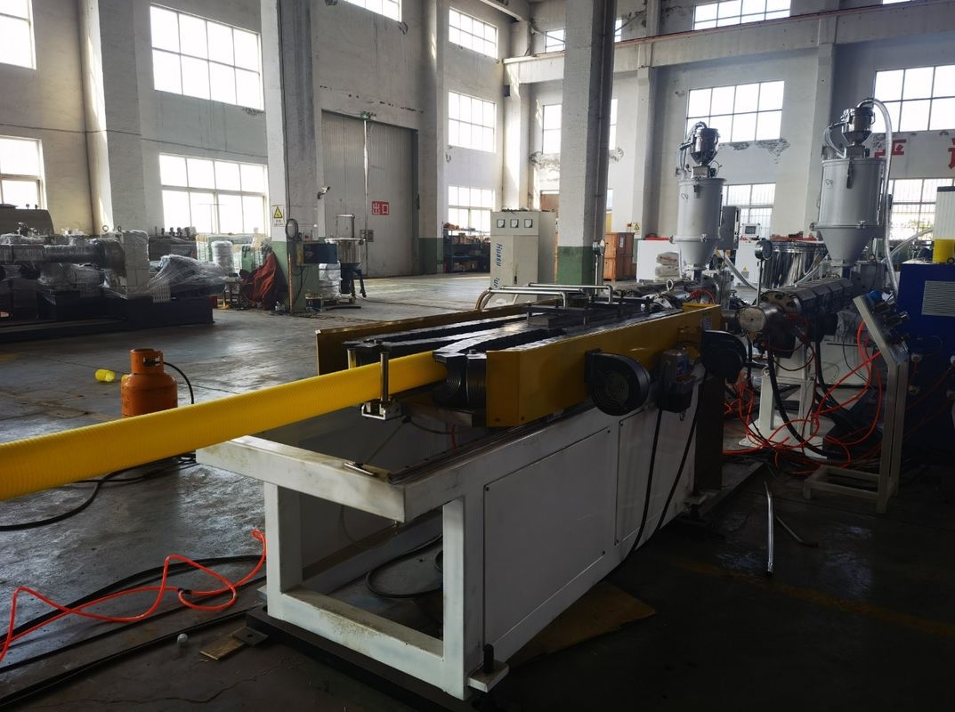 Auto Feeding Single Wall Corrugated Pipe Extrusion Line With Water Cooling And 1-20m/min Production