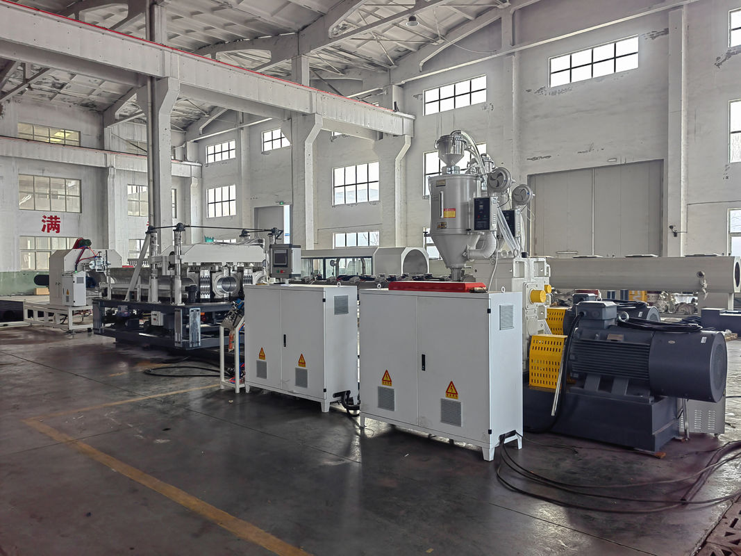 Single Screw Corrugated Pipe Extrusion Line For Wire And Cable Pipe Line Production