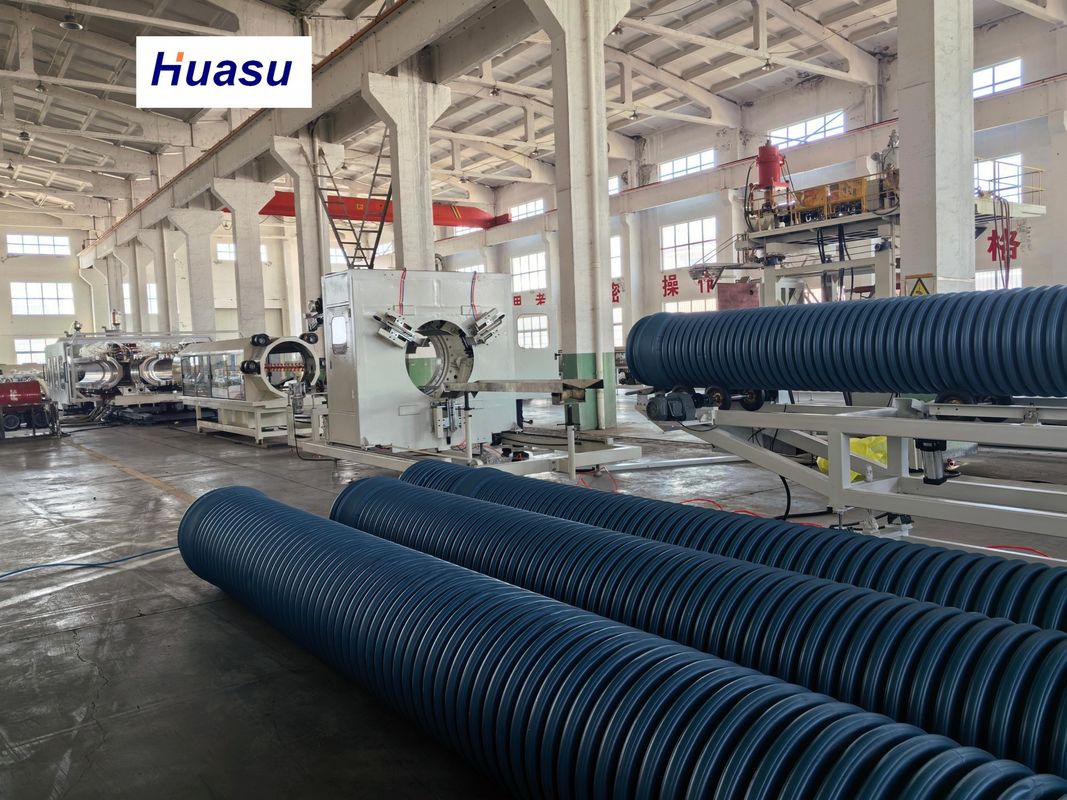 High Speed 1.5-5m/min HDPE/PVC Corrugated Pipe Production Equipment with 32-1600mm Pipe Diameter and Double-layer Spiral Co-extrusion