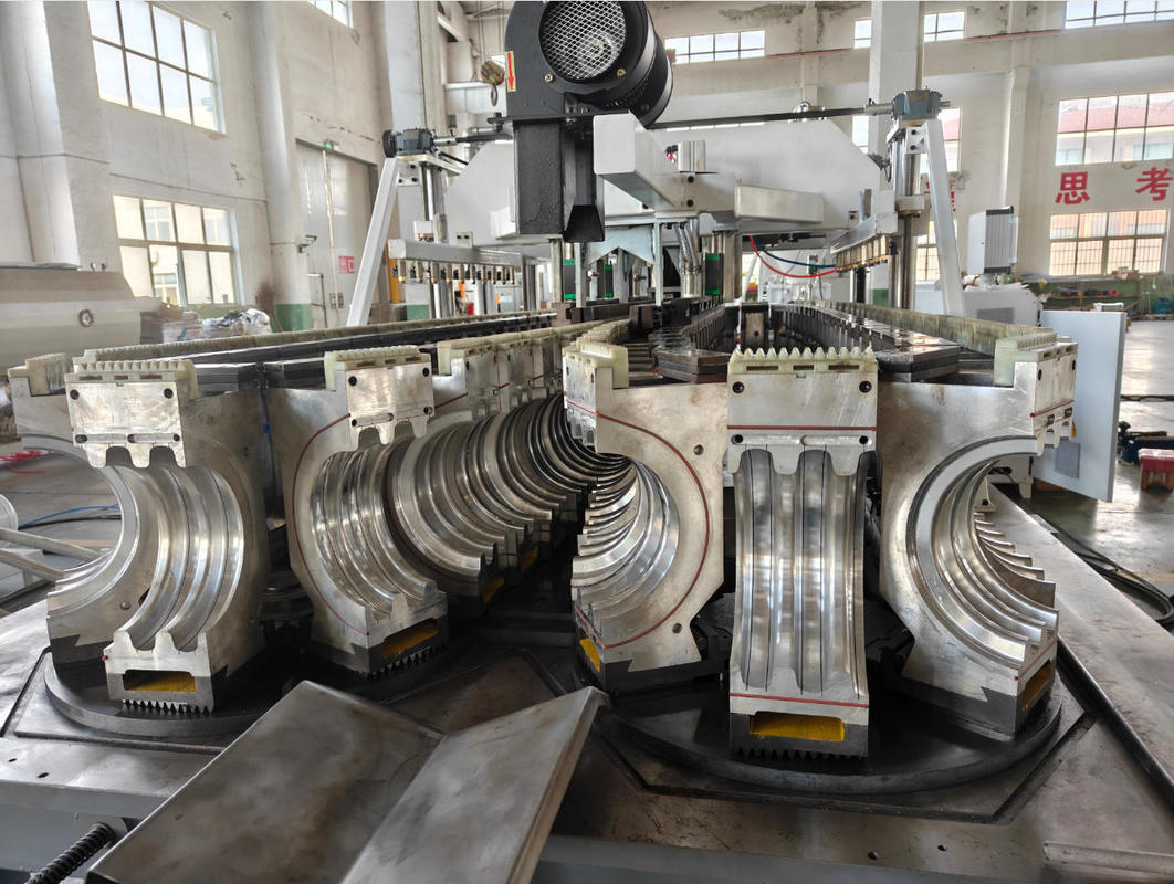Double Wall Corrugated Pipe Extrusion Line with 38CrMoAlA Material 220-440V Voltage and 75-250mm Specification