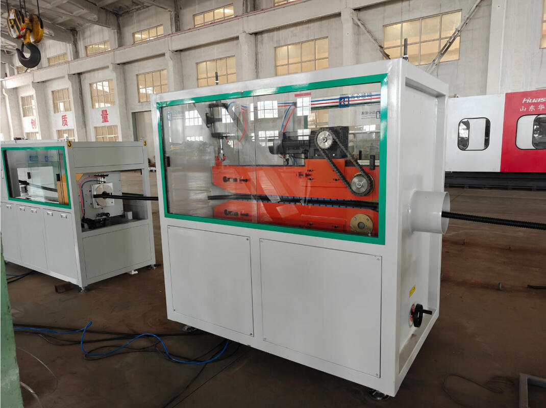 Single Wall Corrugated Pipe Extrusion Line with Barrel Nitriding Depth 0.4 to 0.7 Mm, Total Power 25 to 50, and PLC Control for Pipe Production