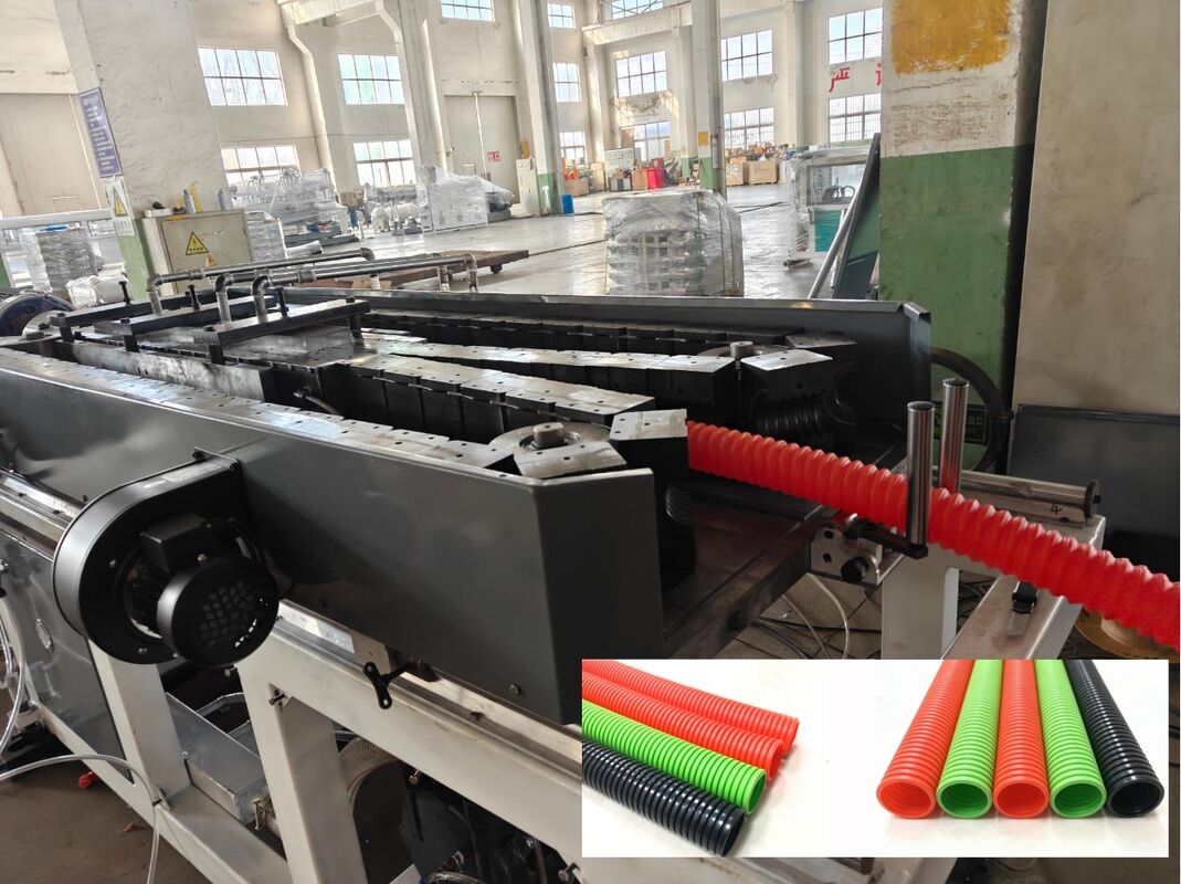 Single Wall Corrugated Pipe Extrusion Line with PLC Remote Control and High Quality Steel Water Sleeve for Plastic Pipe Extrusion