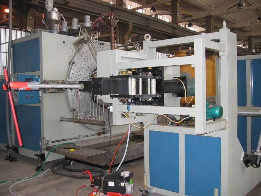 Spiral HDPE Pipe Extrusion Line Huge Diameter Hollowness Wall Spiral Pipe Production Line