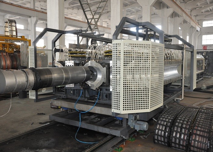 QingDao High Speed DWC Pipe Extrusion Line , Double Wall Corrugated Pipe Extruder Huasu