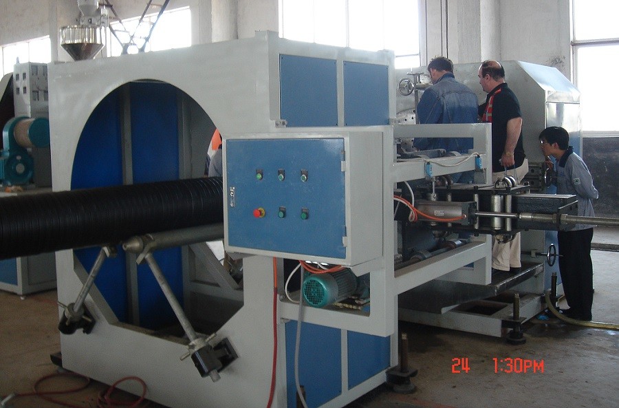 Huge Diameter Spiral Pipe Extrusion Line 300-3000mm Spiral Welded Pipe Machine