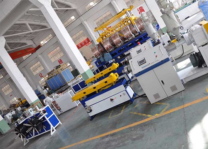 Single Screw Cable Protection Pipe Extrusion Line Polyethylene Tube