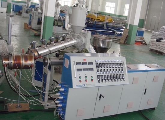Water Supply 260kg/H 75kw OD200mm PE Pipe Extrusion Line