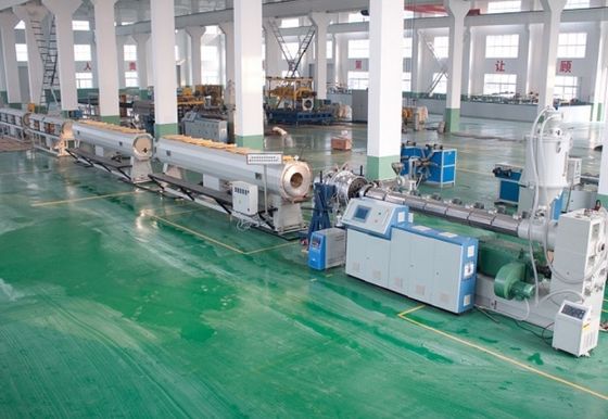 Water Supply 260kg/H 75kw OD200mm PE Pipe Extrusion Line